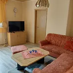 Storchennest An Der Spree In Radinkendorf *