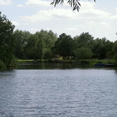 Storchennest An Der Spree In Radinkendorf Beeskow