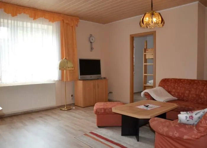 Storchennest An Der Spree In Radinkendorf *