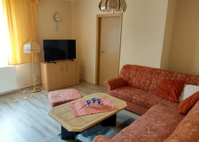 Storchennest An Der Spree In Radinkendorf *