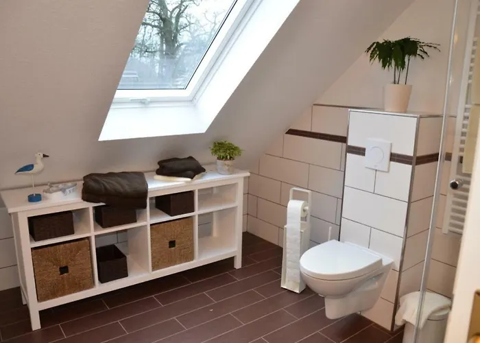 Storchennest An Der Spree In Radinkendorf *